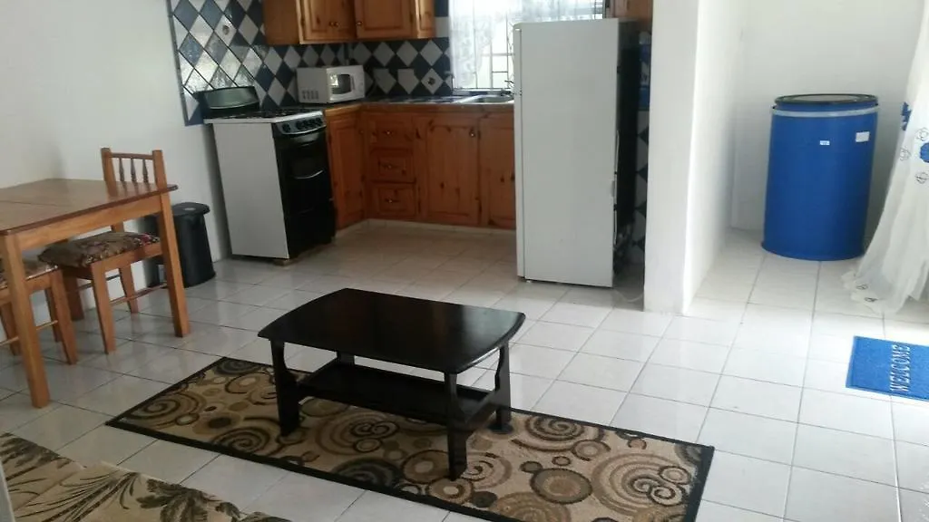 Yellow Bird Apartments Portsmouth 多米尼克